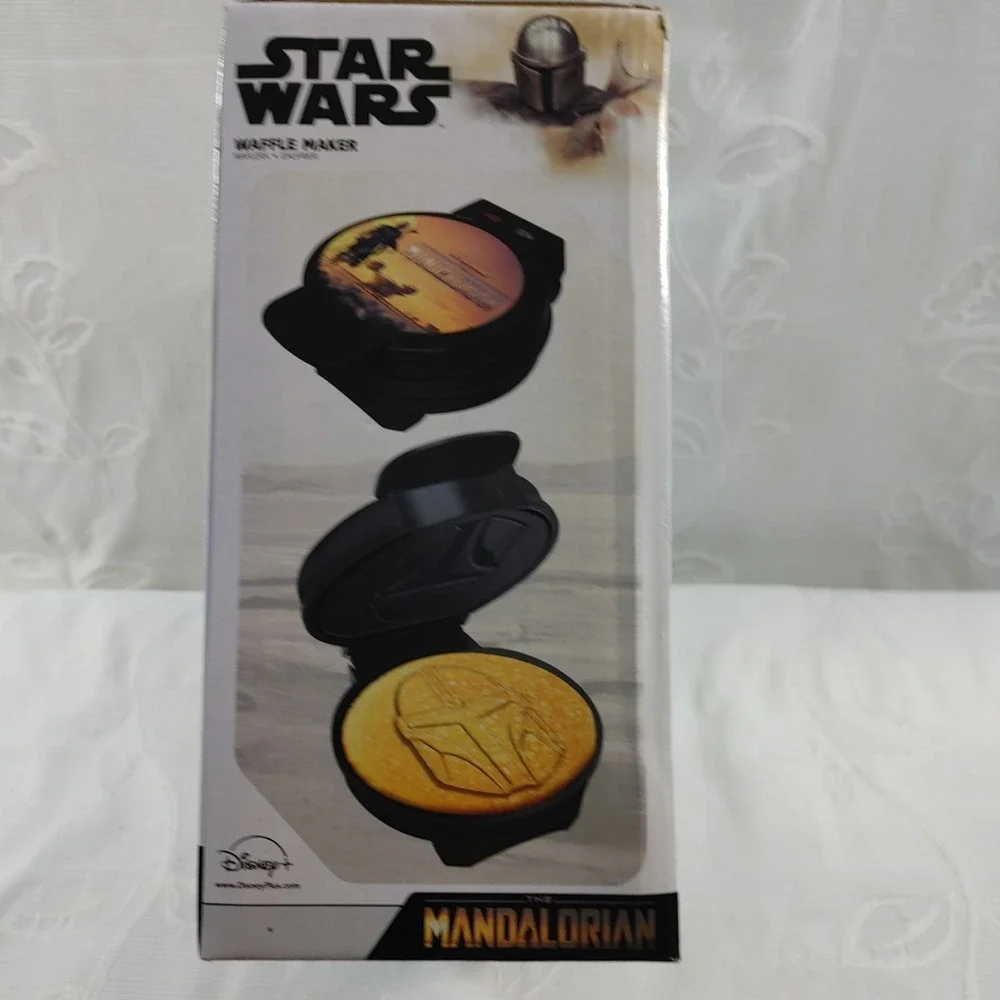 Disney Star Wars The Mandalorian Waffle Maker Breakfast The Child